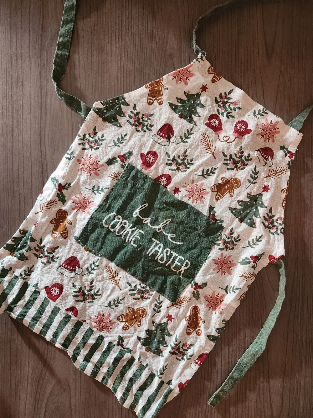 Kids Holiday Cookie Taster Apron - Green & White